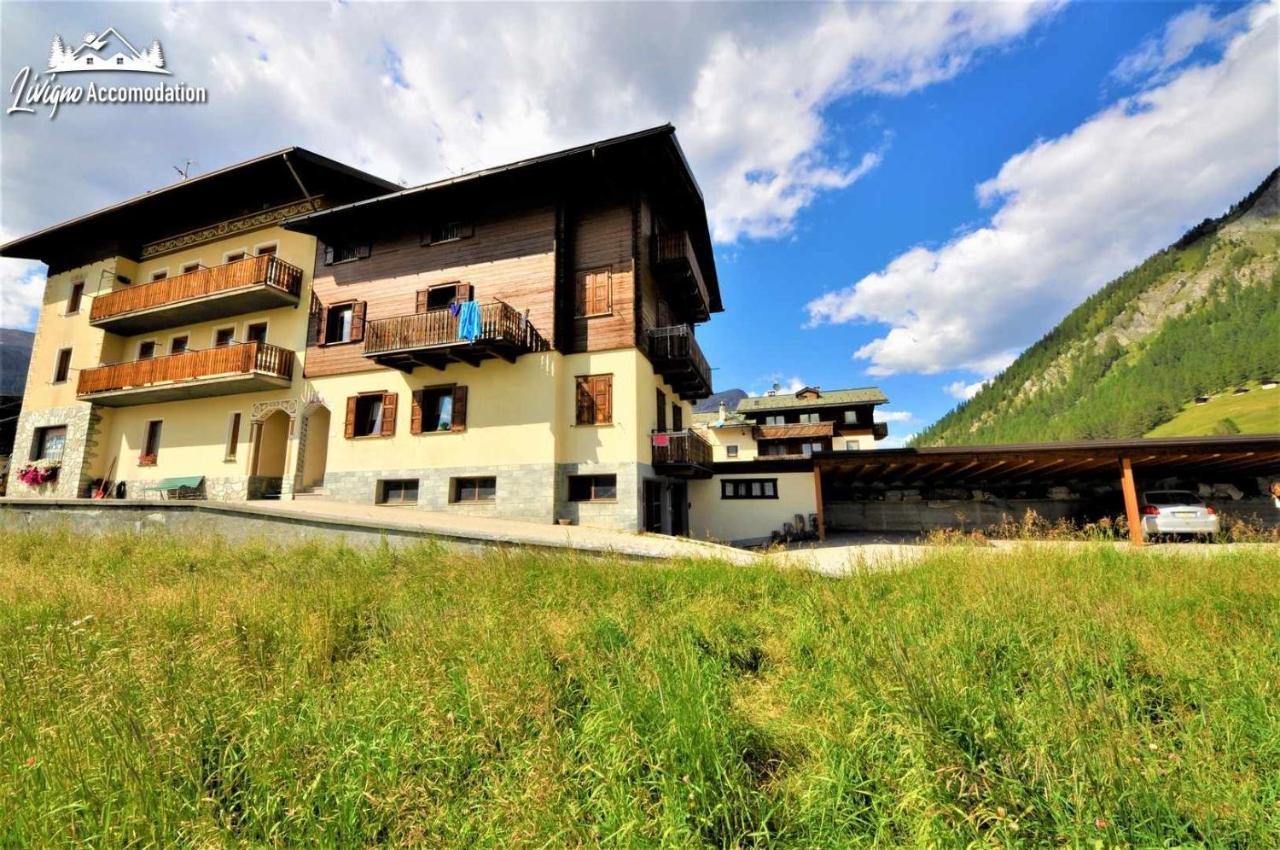 Appartamento Valeriano By Livigno Accomodation エクステリア 写真